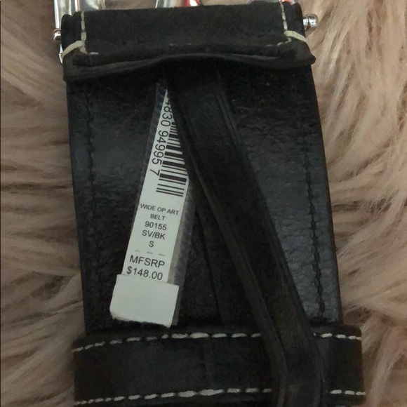 Belt with c on it - Picture 5 of 5